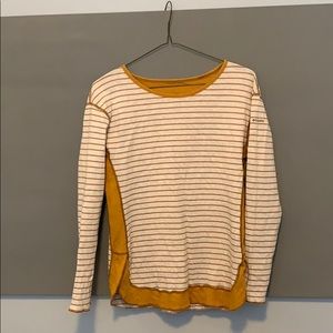 Columbia long sleeve shirt